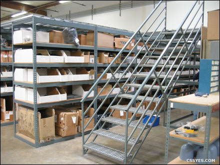 12-Step-Rapid-Rack-Catwalk-Stairway-001-LG