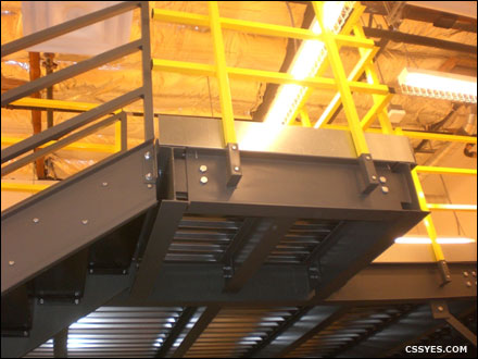 Cantilever-Stairs-LG-001